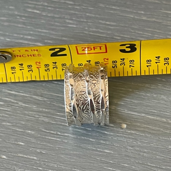 🌟 Amethyst Sterling Silver Spinner Ring - Picture 10 of 10